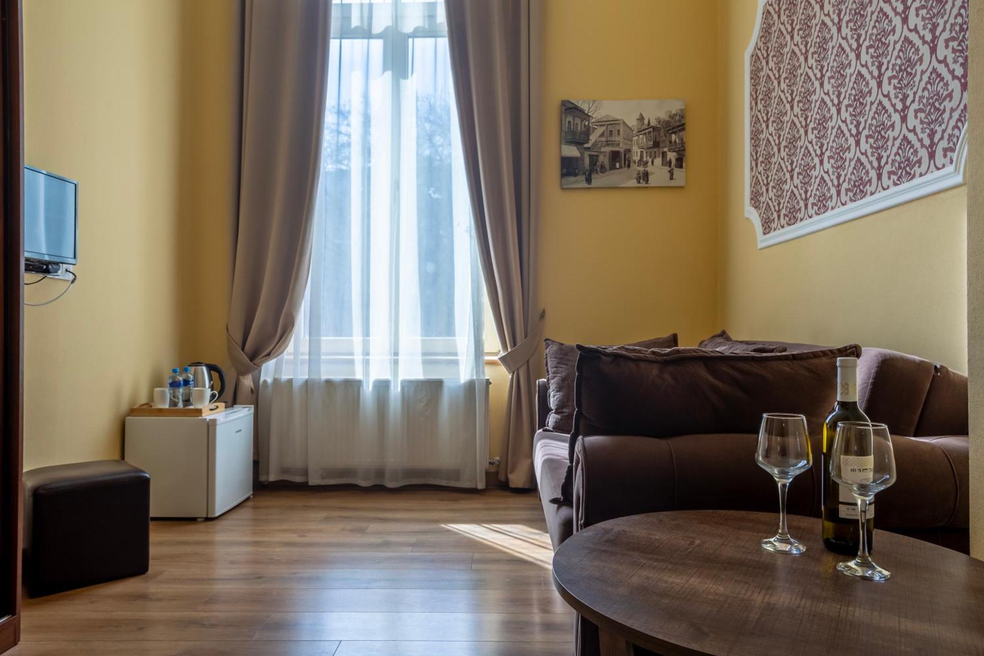 Hotel Middleton Tiflis Exterior foto