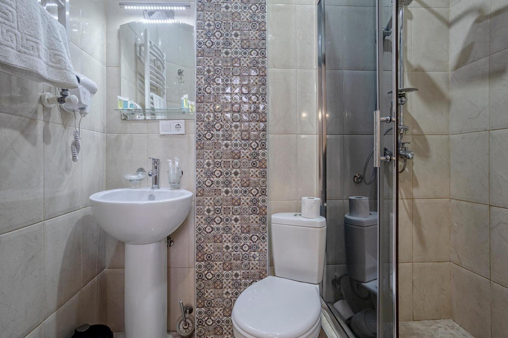 Hotel Middleton Tiflis Exterior foto